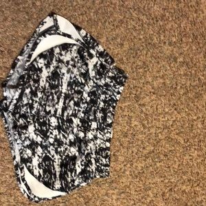 Energy Zone running shorts